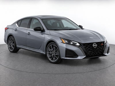 2023 Nissan Altima 2.0 SR