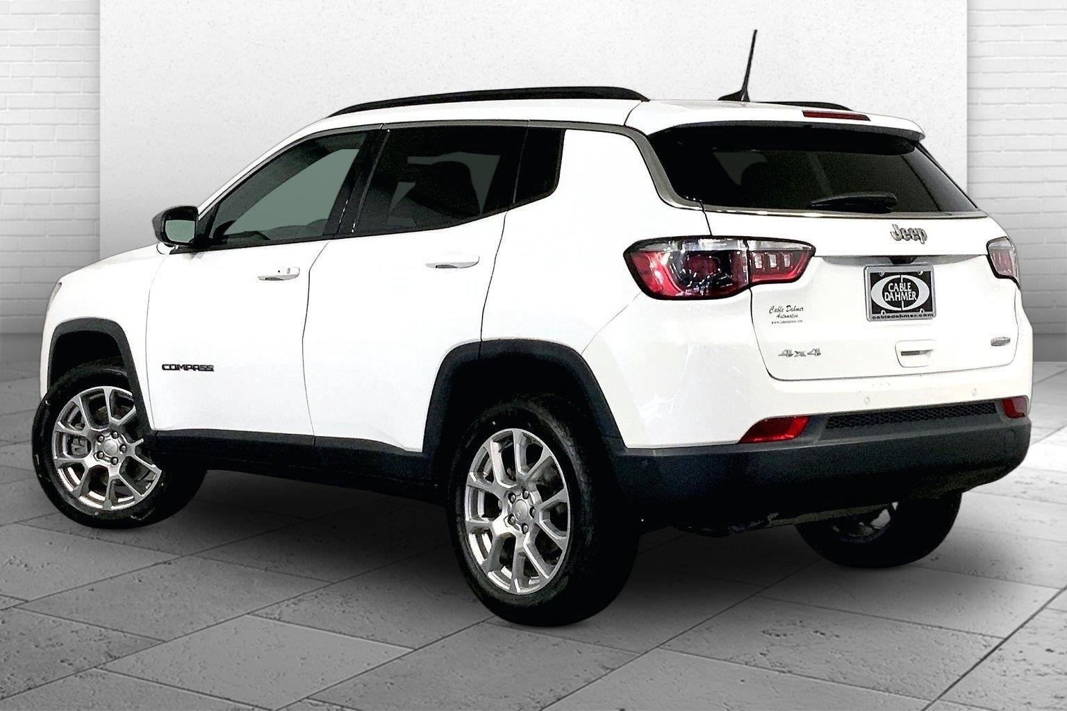 2023 Jeep Compass Latitude Lux