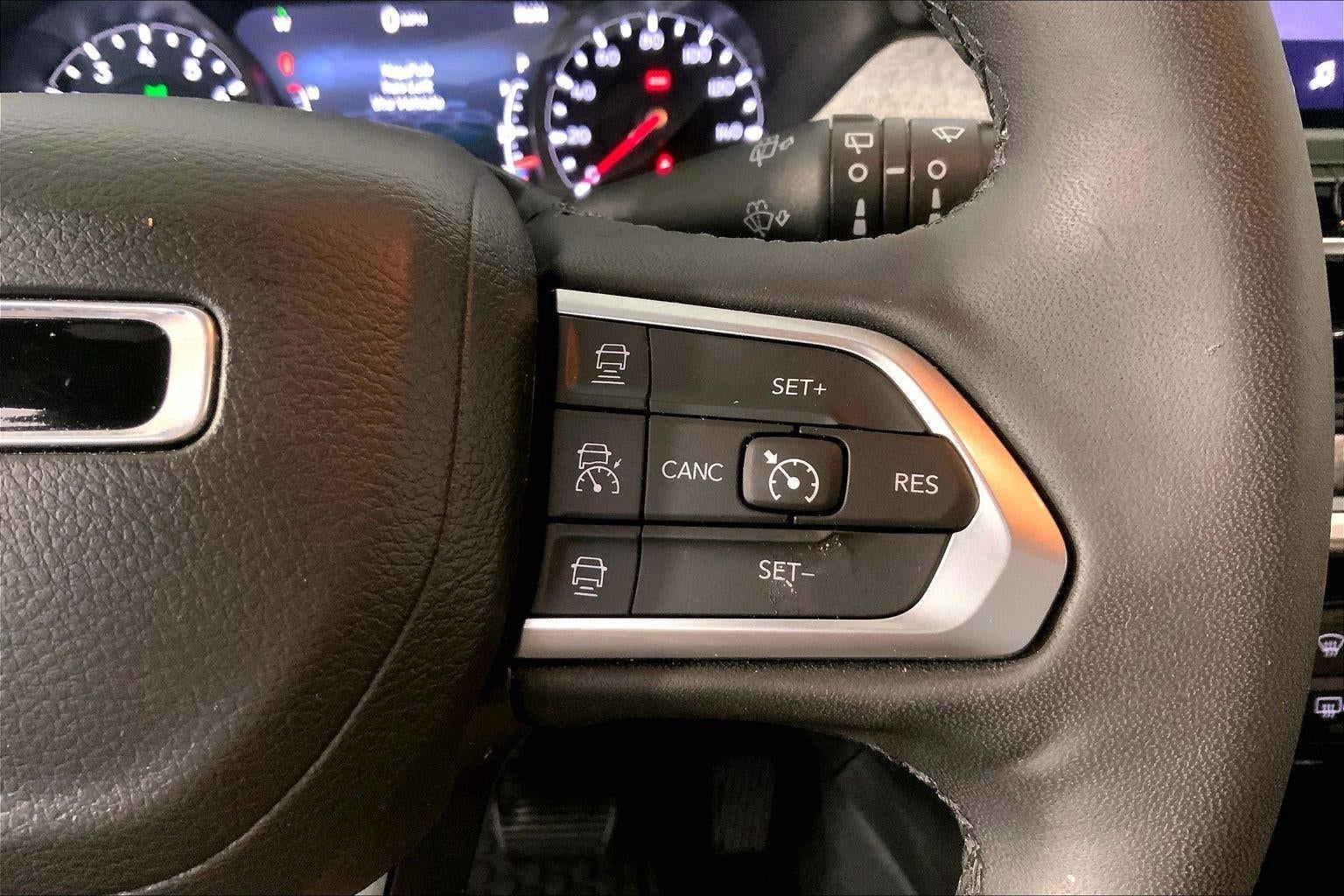 2023 Jeep Compass Latitude Lux