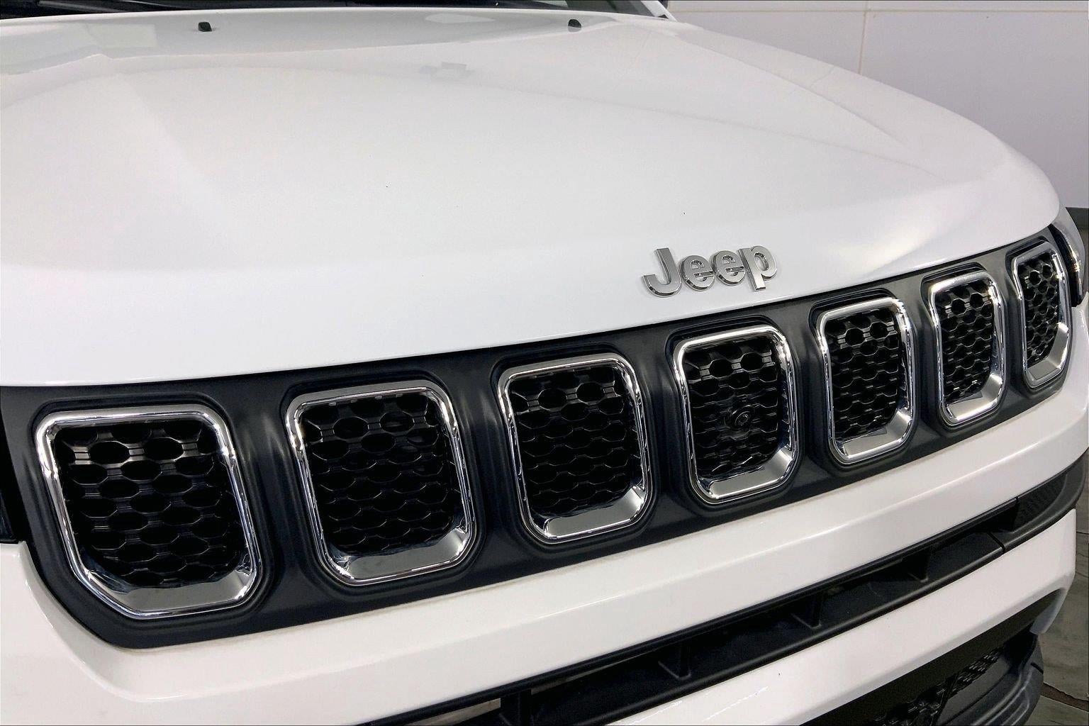 2023 Jeep Compass Latitude Lux
