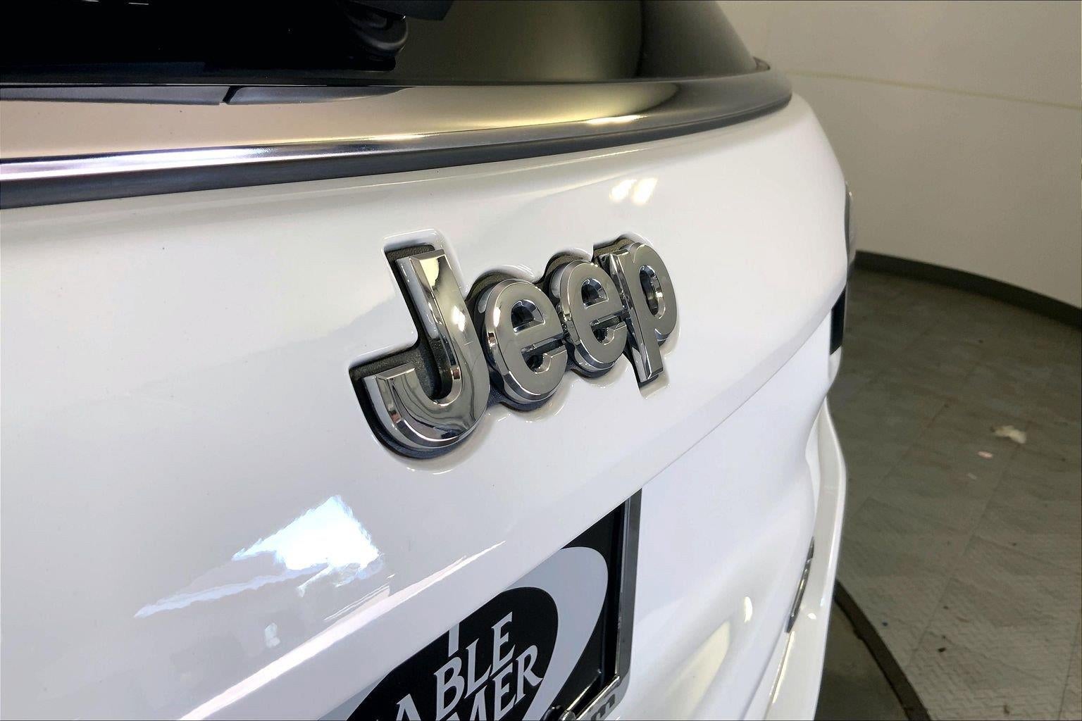 2023 Jeep Compass Latitude Lux