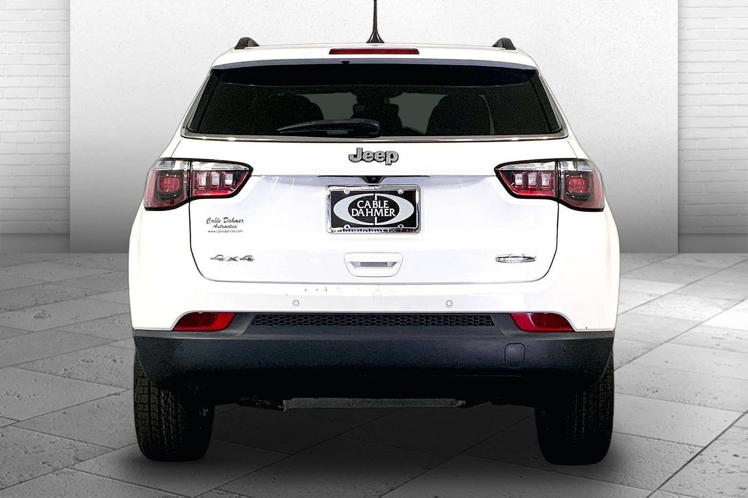 2023 Jeep Compass Latitude Lux