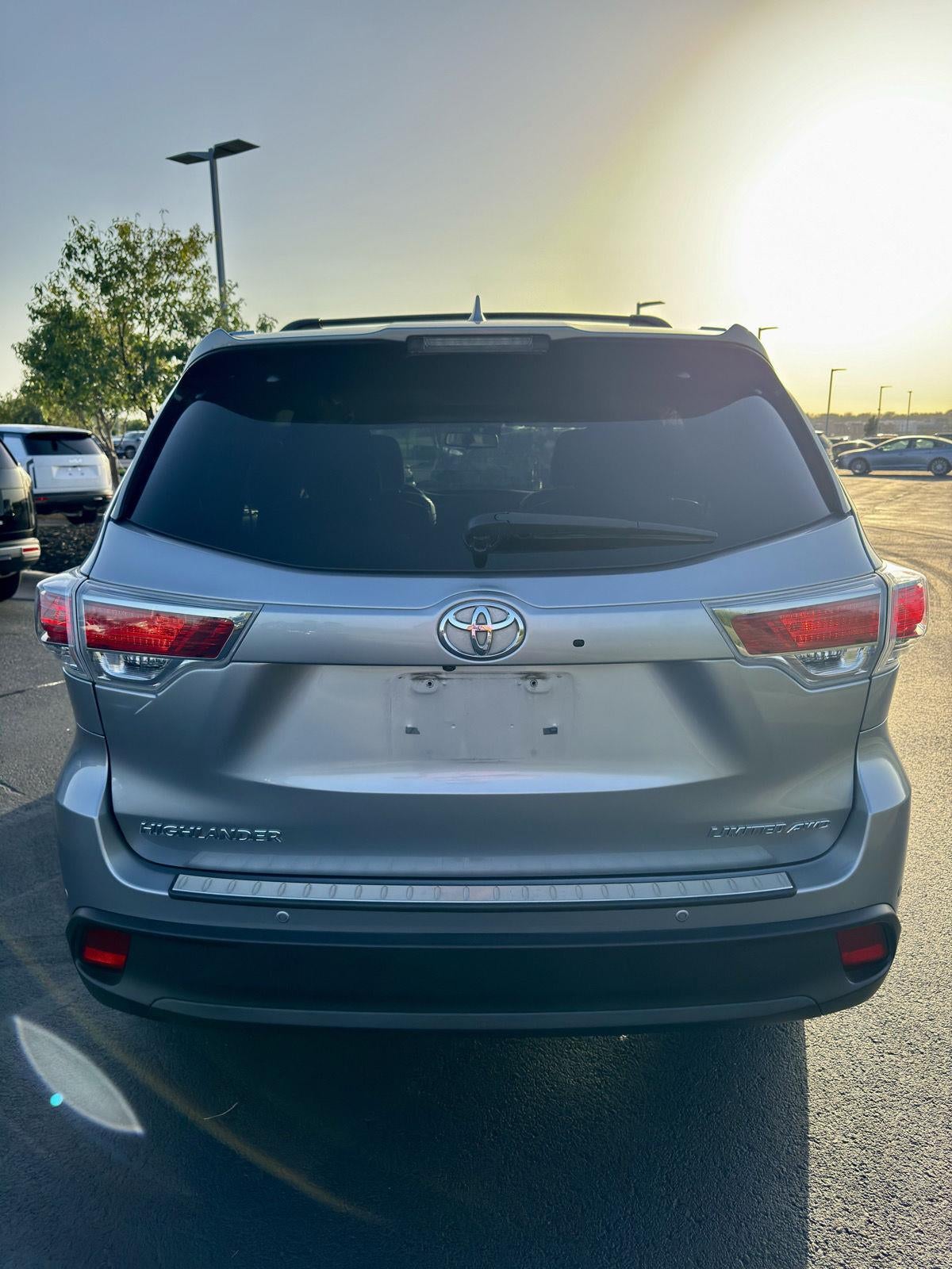 2015 Toyota Highlander Limited Platinum
