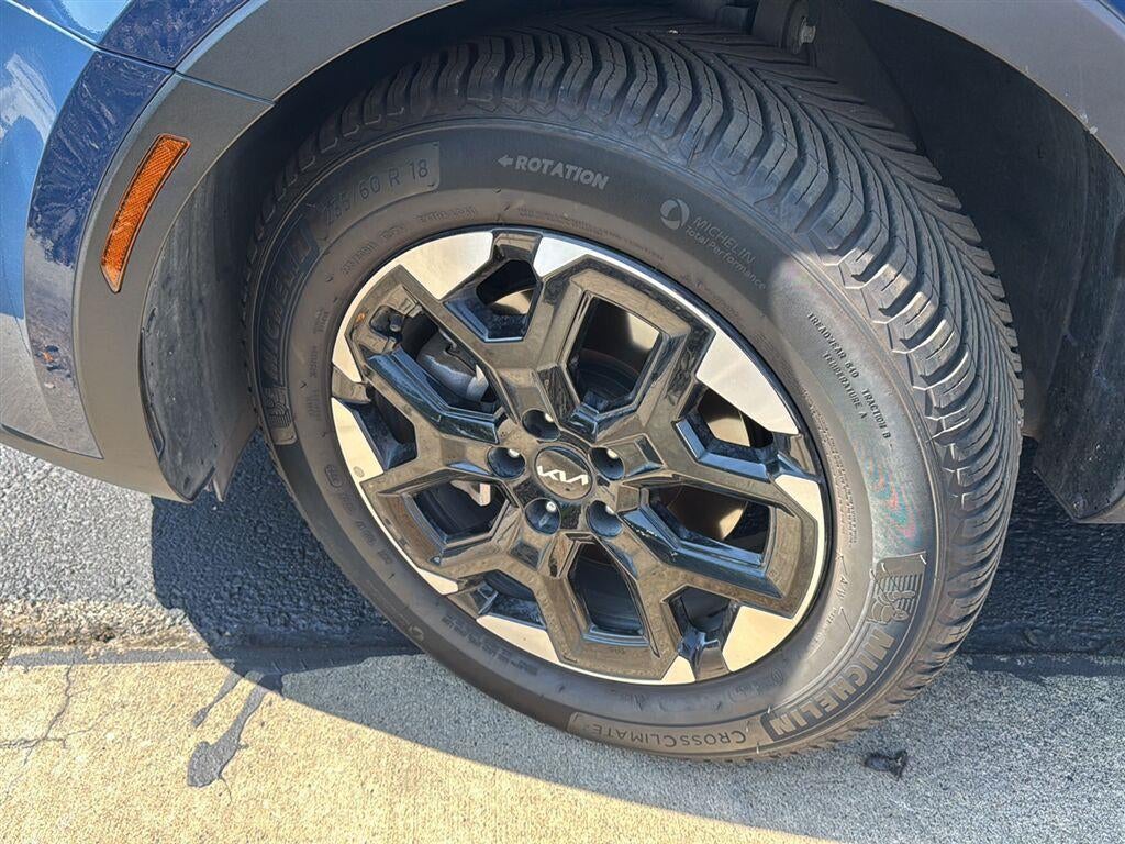 2024 Kia Sorento S