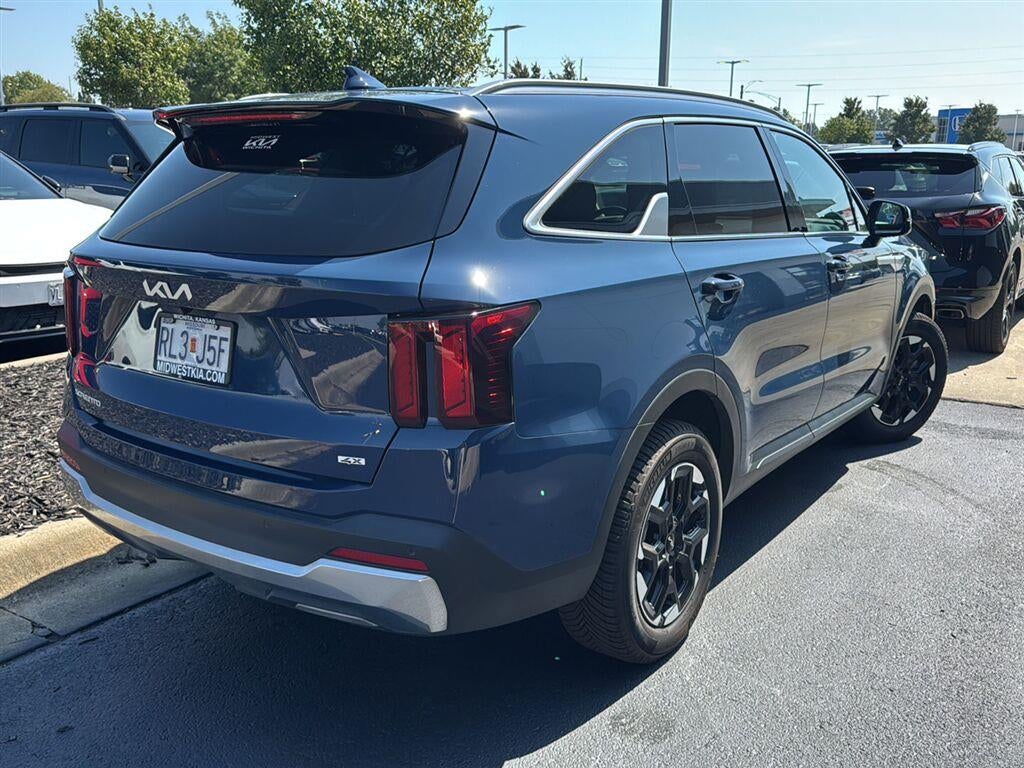 2024 Kia Sorento S
