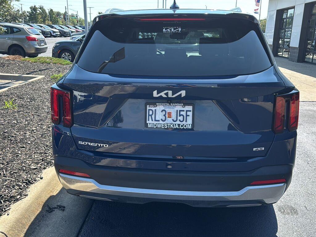 2024 Kia Sorento S