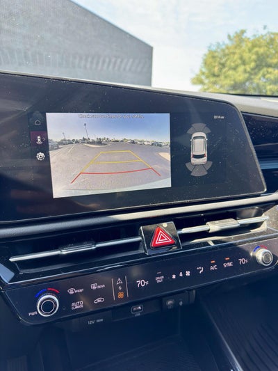 2024 Kia Niro SX