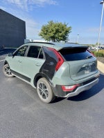2024 Kia Niro SX
