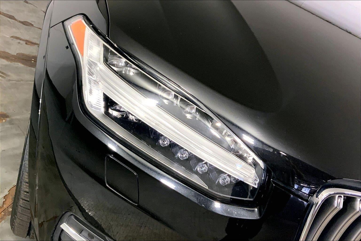 2021 Volvo XC90 Inscription