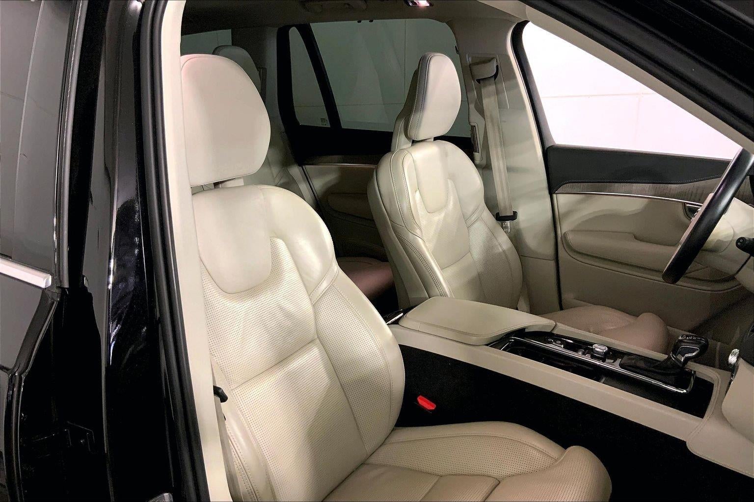 2021 Volvo XC90 Inscription