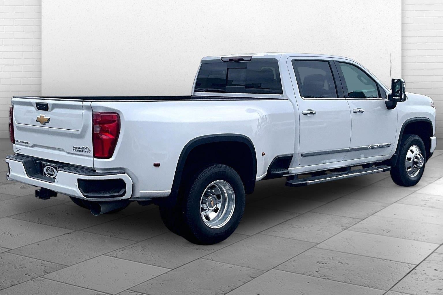 2025 Chevrolet Silverado 3500 HD High Country DRW