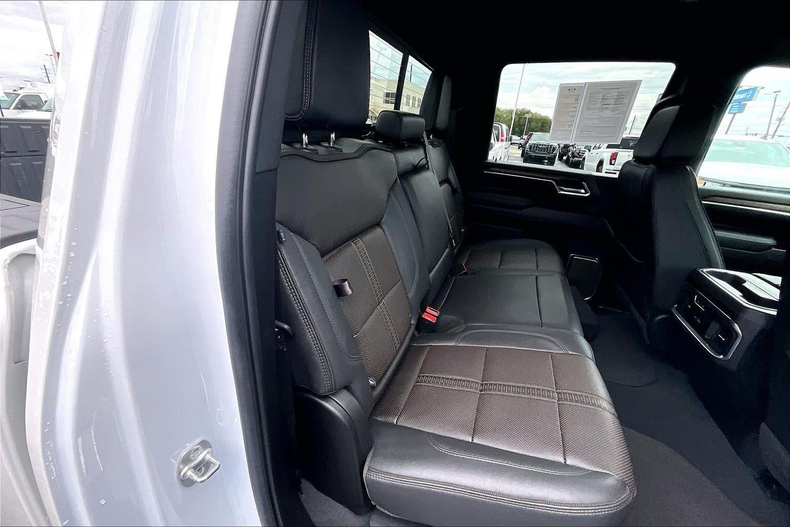 2025 Chevrolet Silverado 3500 HD High Country DRW