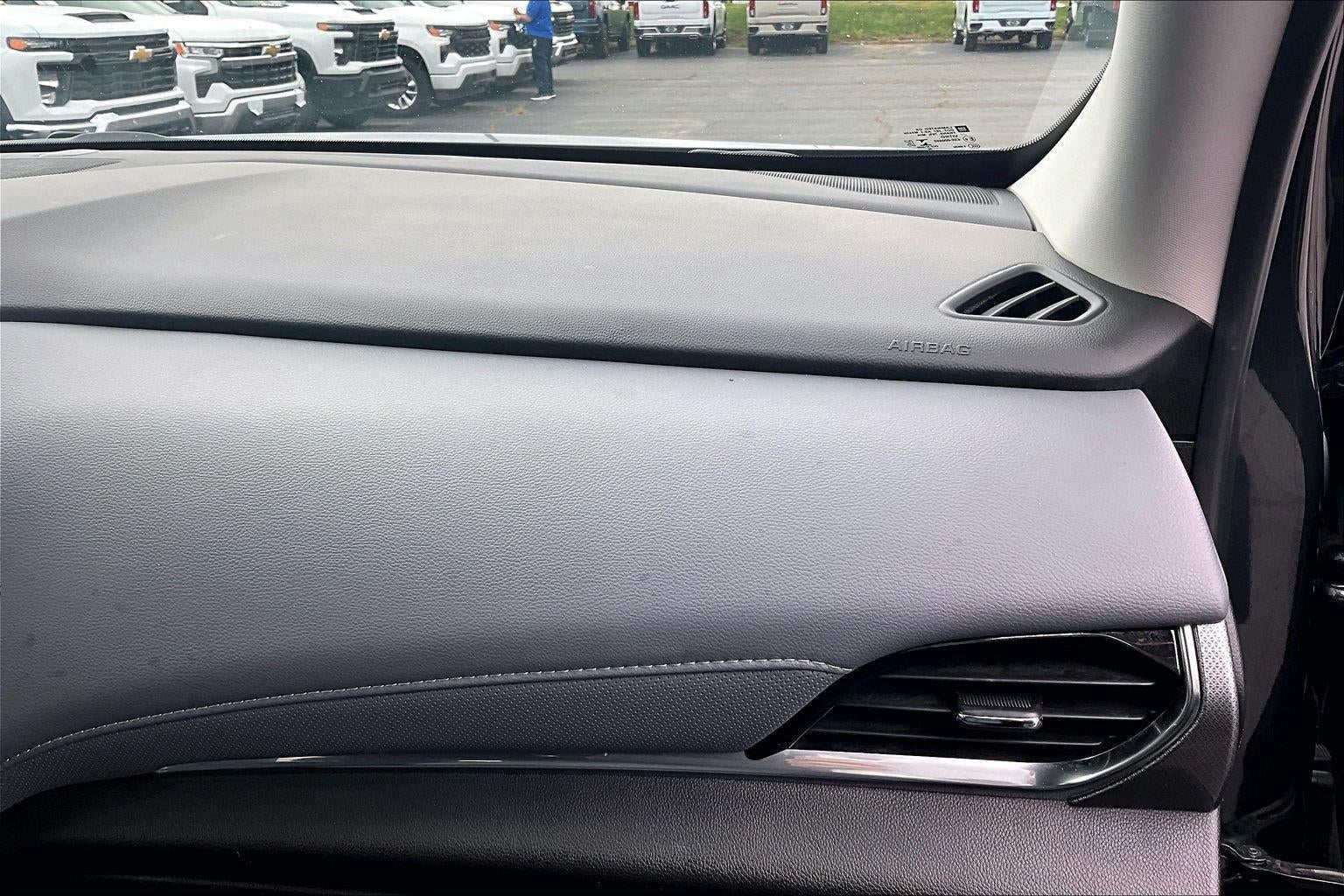 2021 Chevrolet Traverse Premier