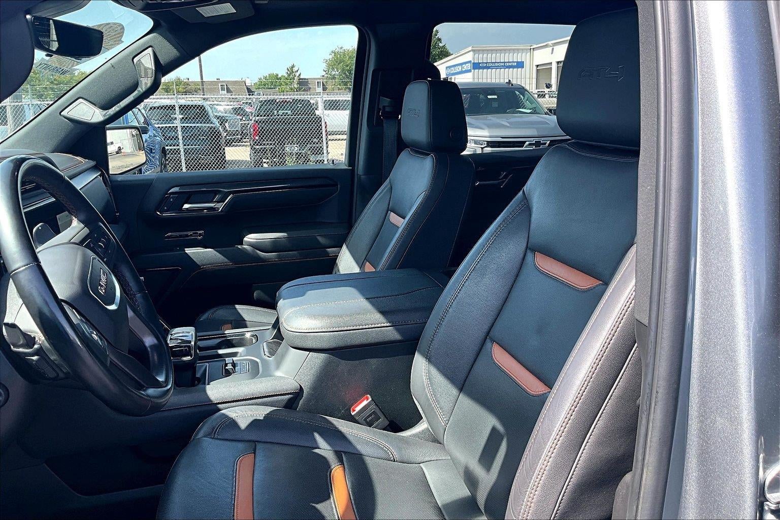 2024 GMC Sierra 1500 AT4