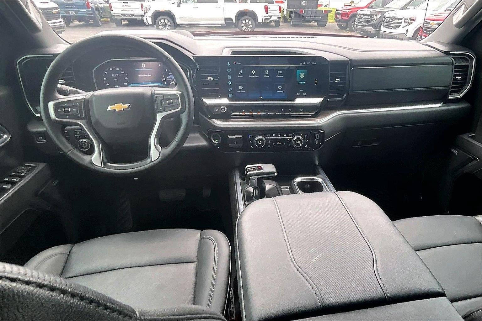 2025 Chevrolet Silverado 1500 LTZ