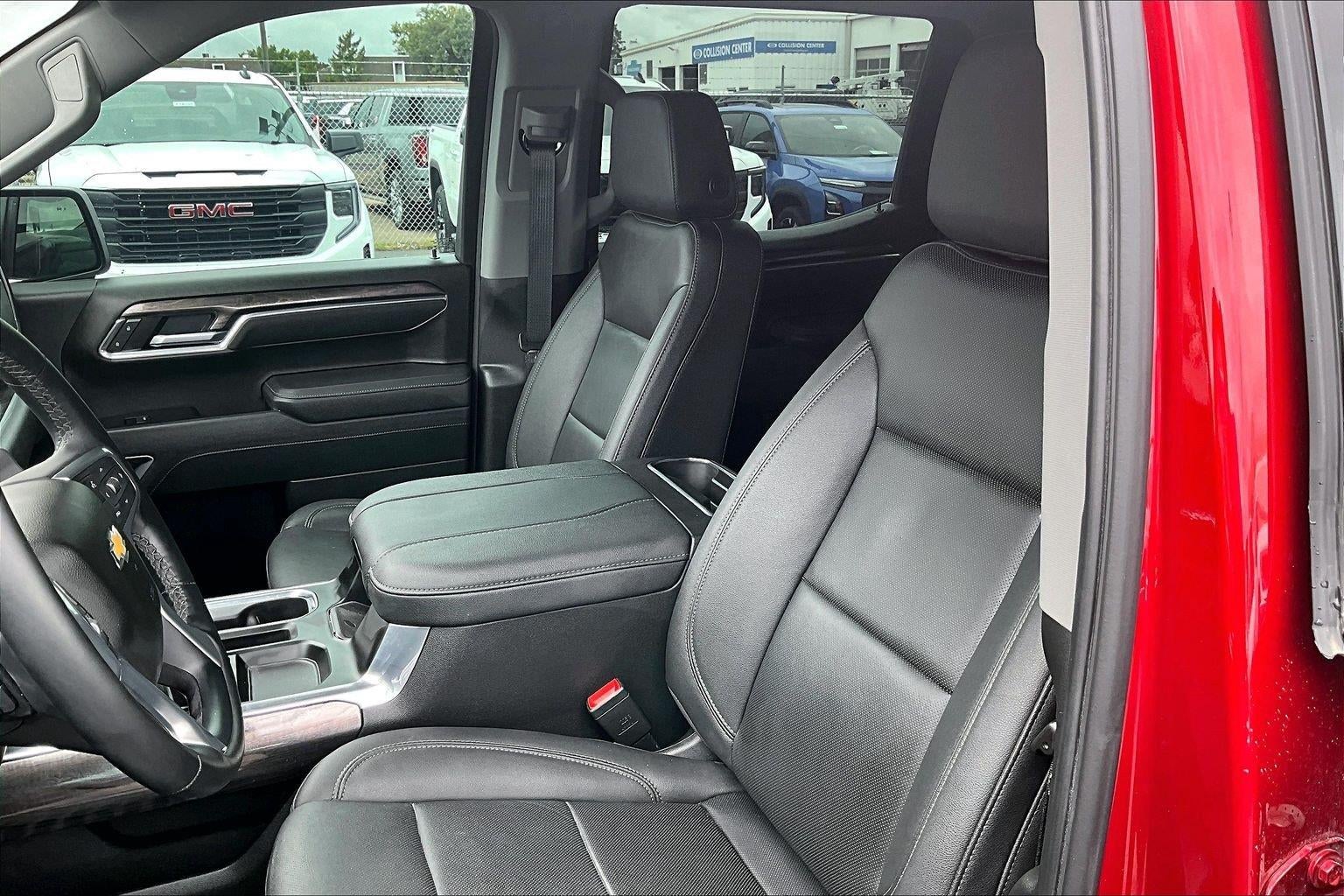 2025 Chevrolet Silverado 1500 LTZ