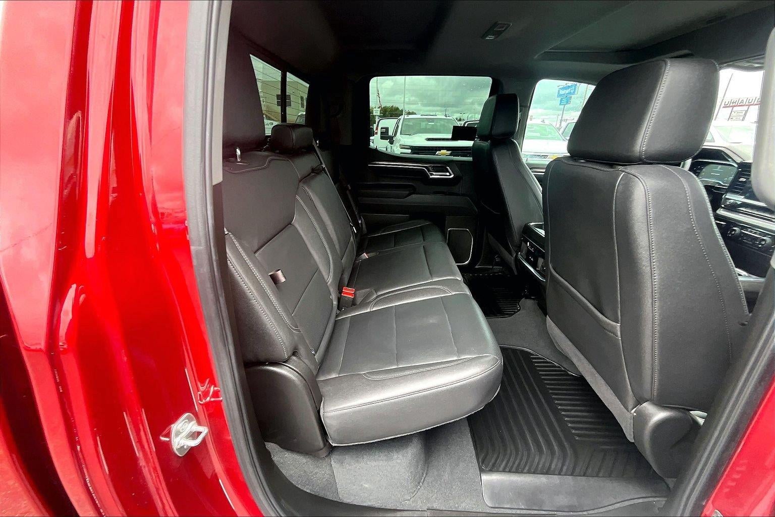 2025 Chevrolet Silverado 1500 LTZ