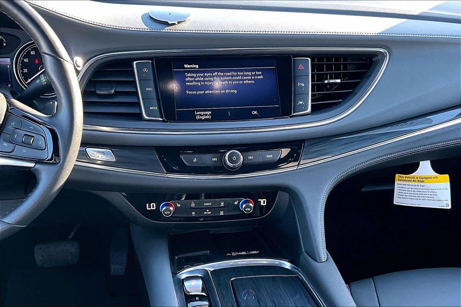 2023 Buick Enclave Essence