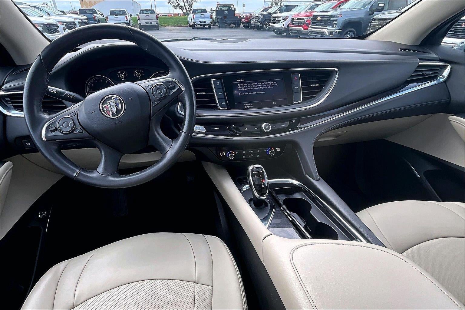 2020 Buick Enclave Essence