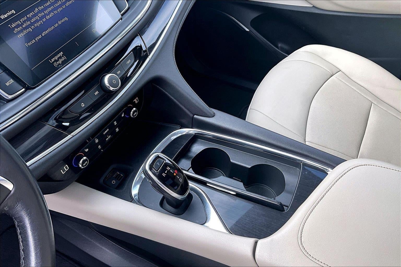 2020 Buick Enclave Essence