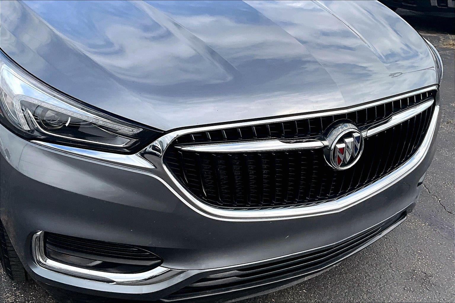 2020 Buick Enclave Essence