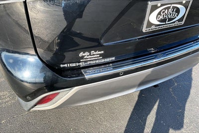 2024 Toyota Highlander Hybrid Platinum