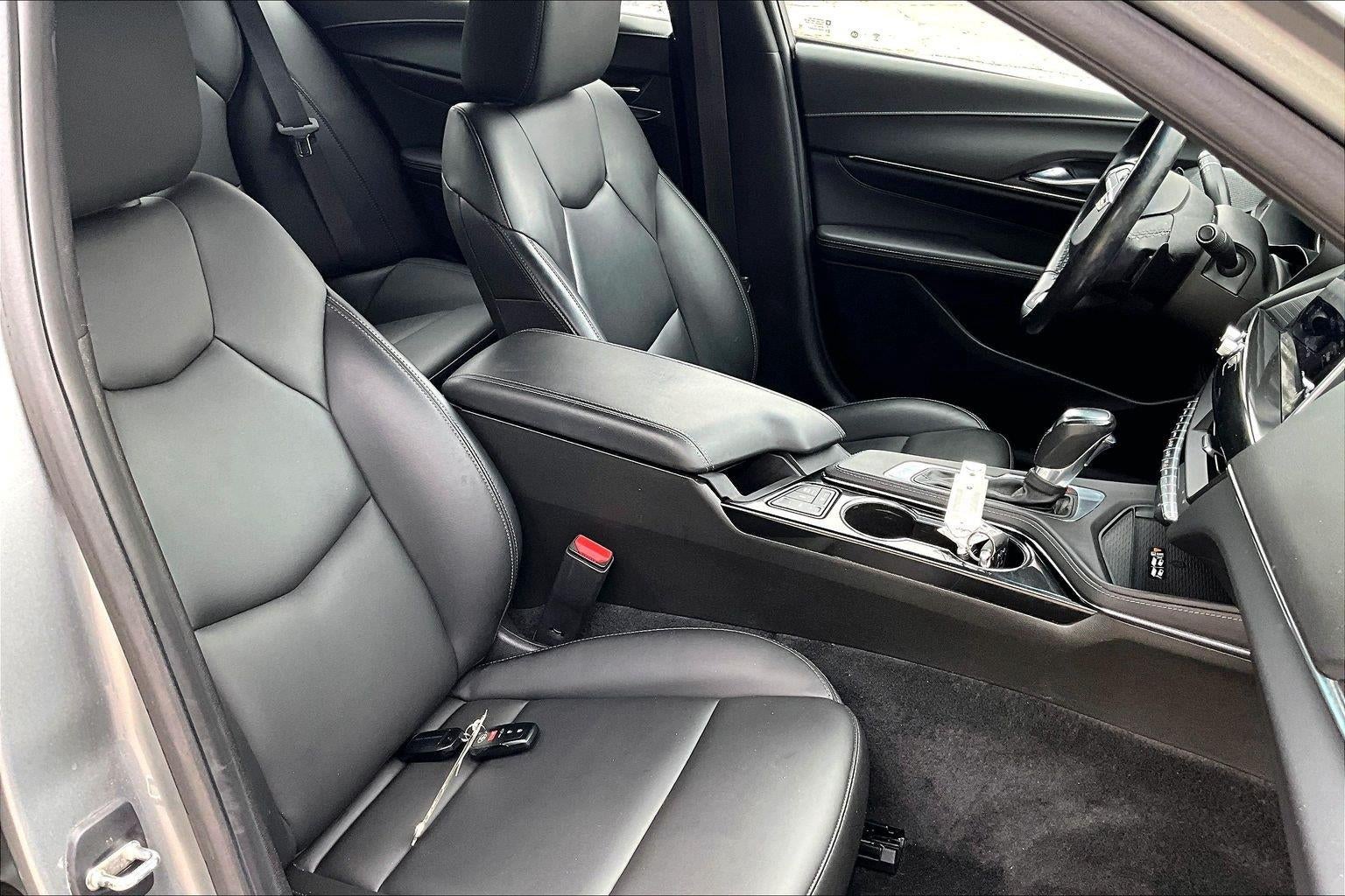 2023 Cadillac CT4 Luxury