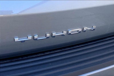 2025 GMC Yukon Elevation