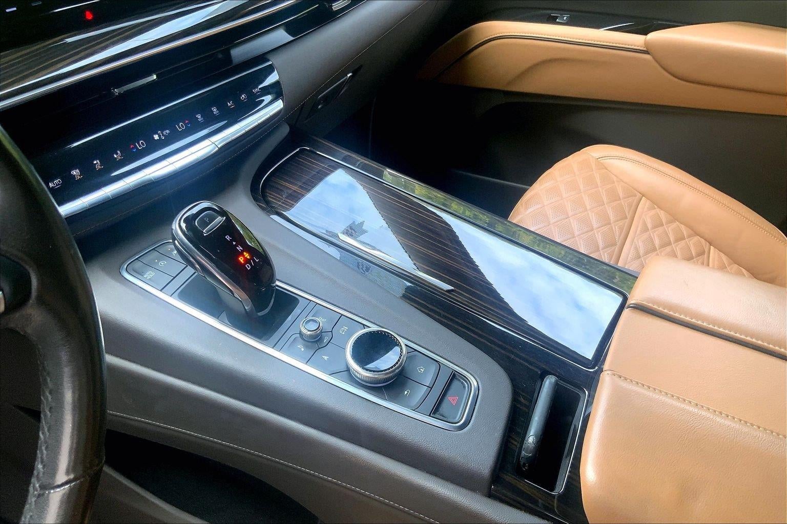 2021 Cadillac Escalade Premium Luxury