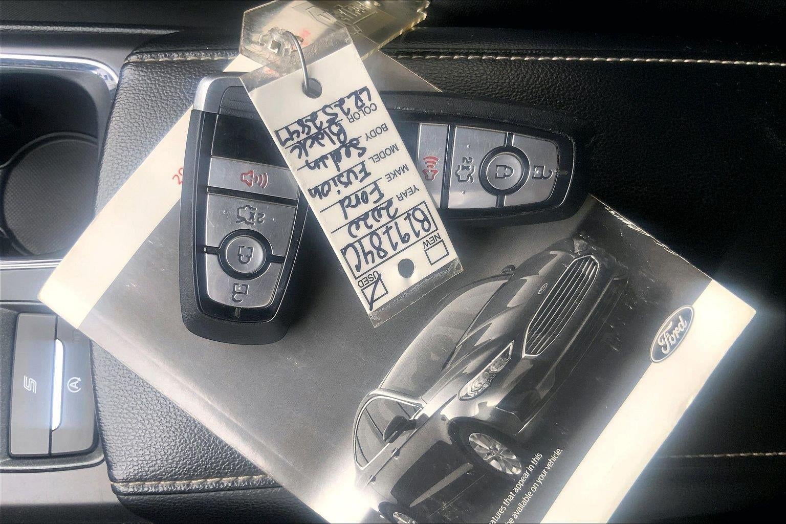 2020 Ford Fusion SE
