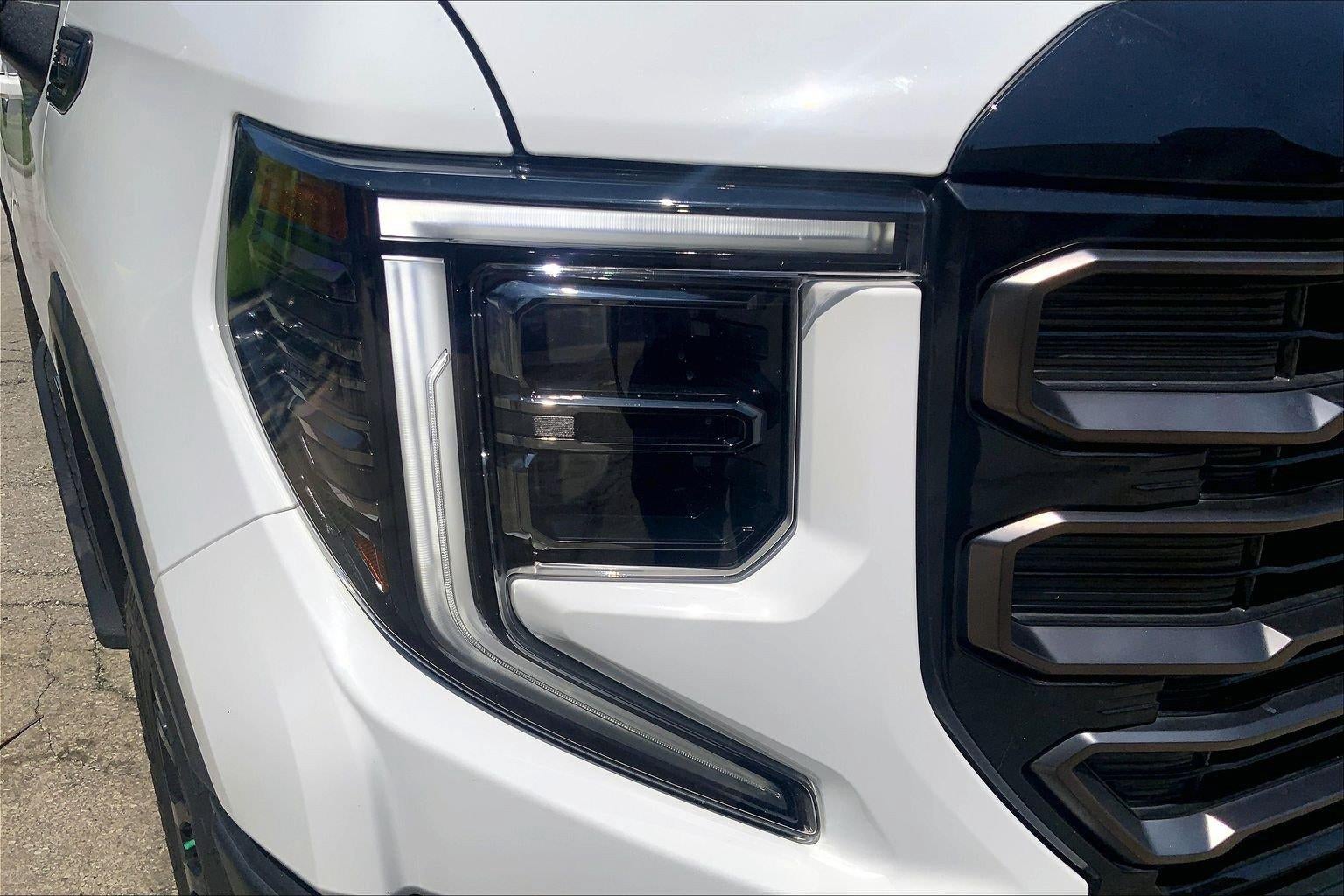 2023 GMC Sierra 1500 AT4X