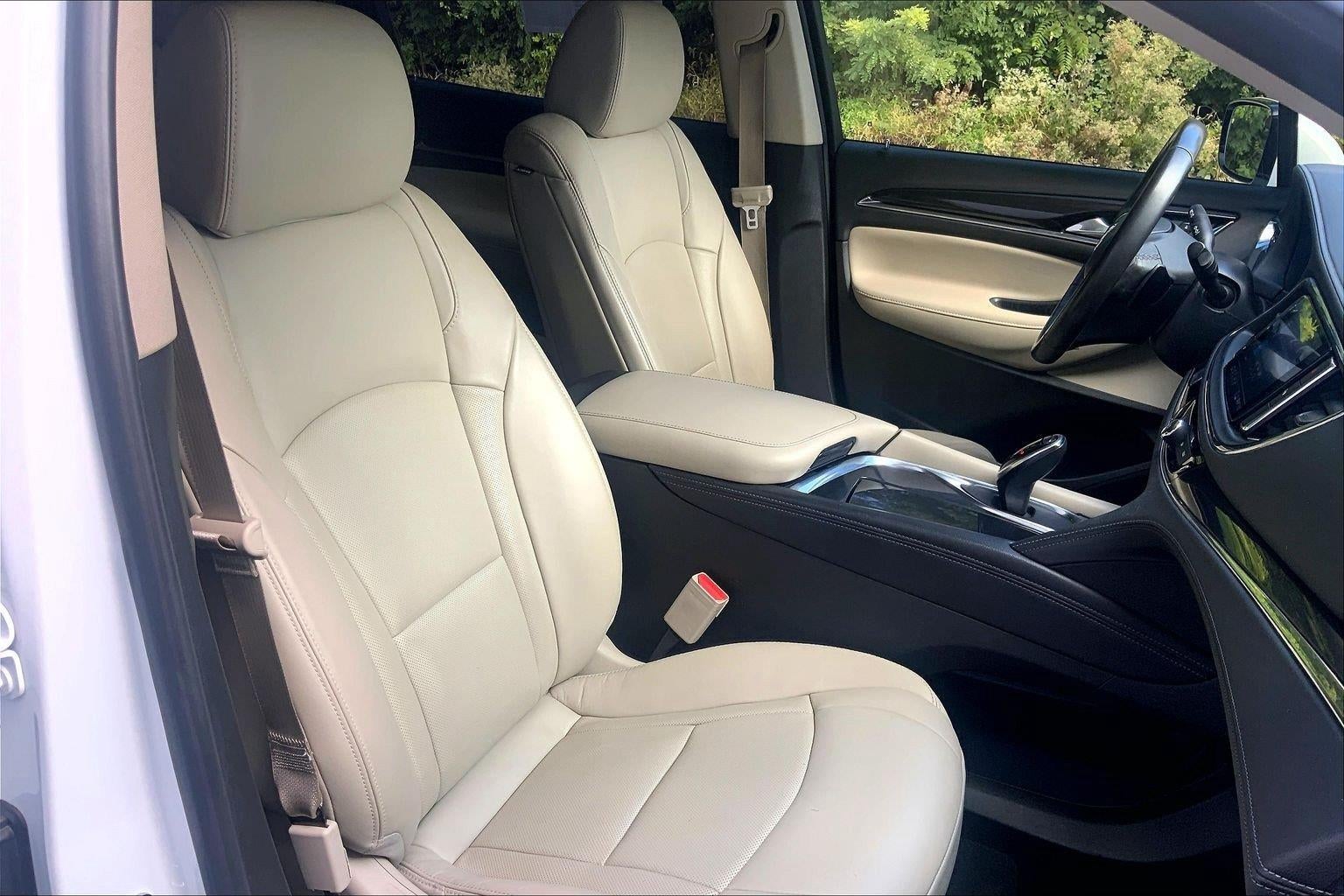 2021 Buick Enclave Essence