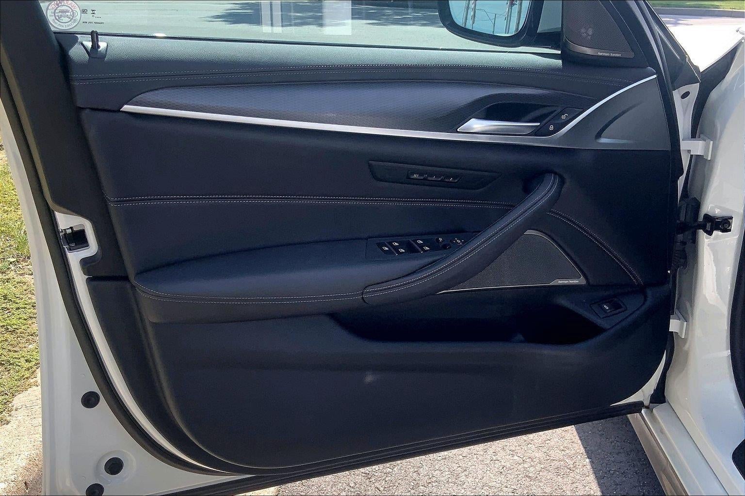 2023 BMW 5 Series M550i xDrive
