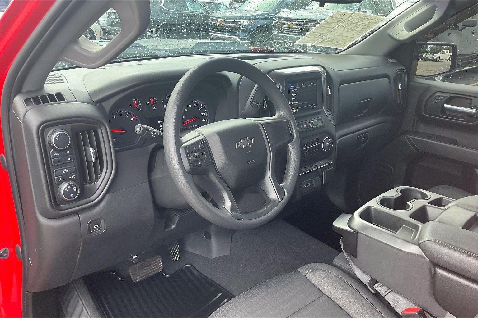 2022 Chevrolet Silverado 1500 Custom Trail Boss