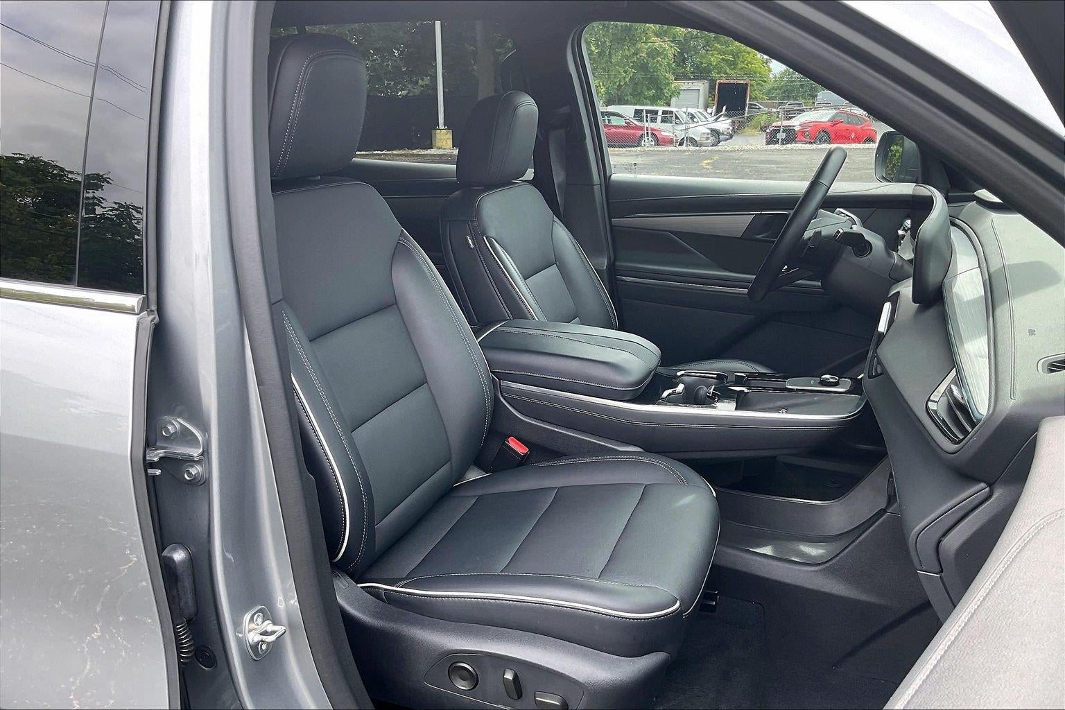 2025 Buick Enclave Preferred
