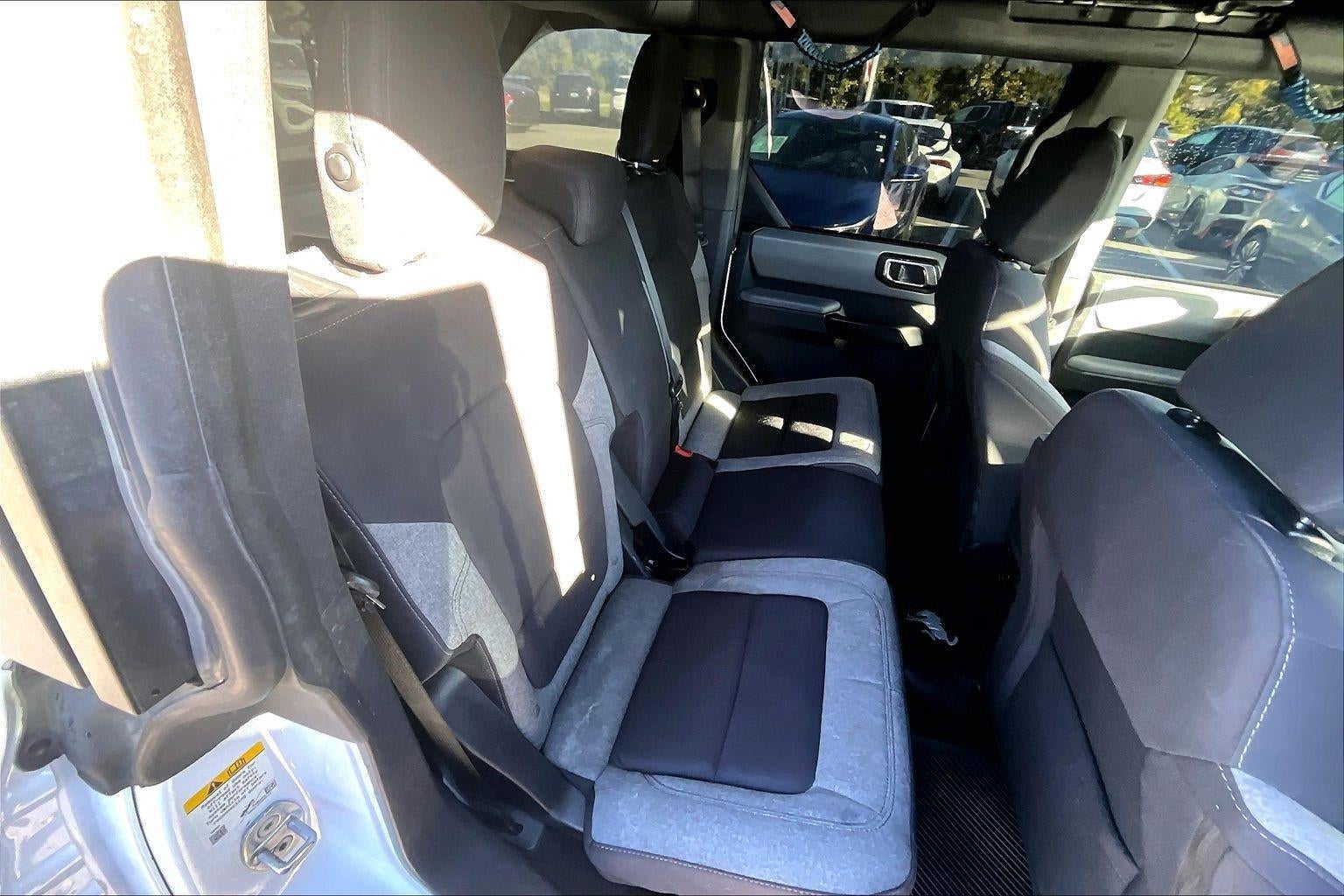 2023 Ford Bronco Base