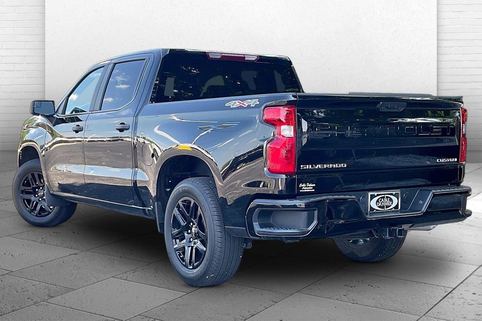 2025 Chevrolet Silverado 1500 Custom