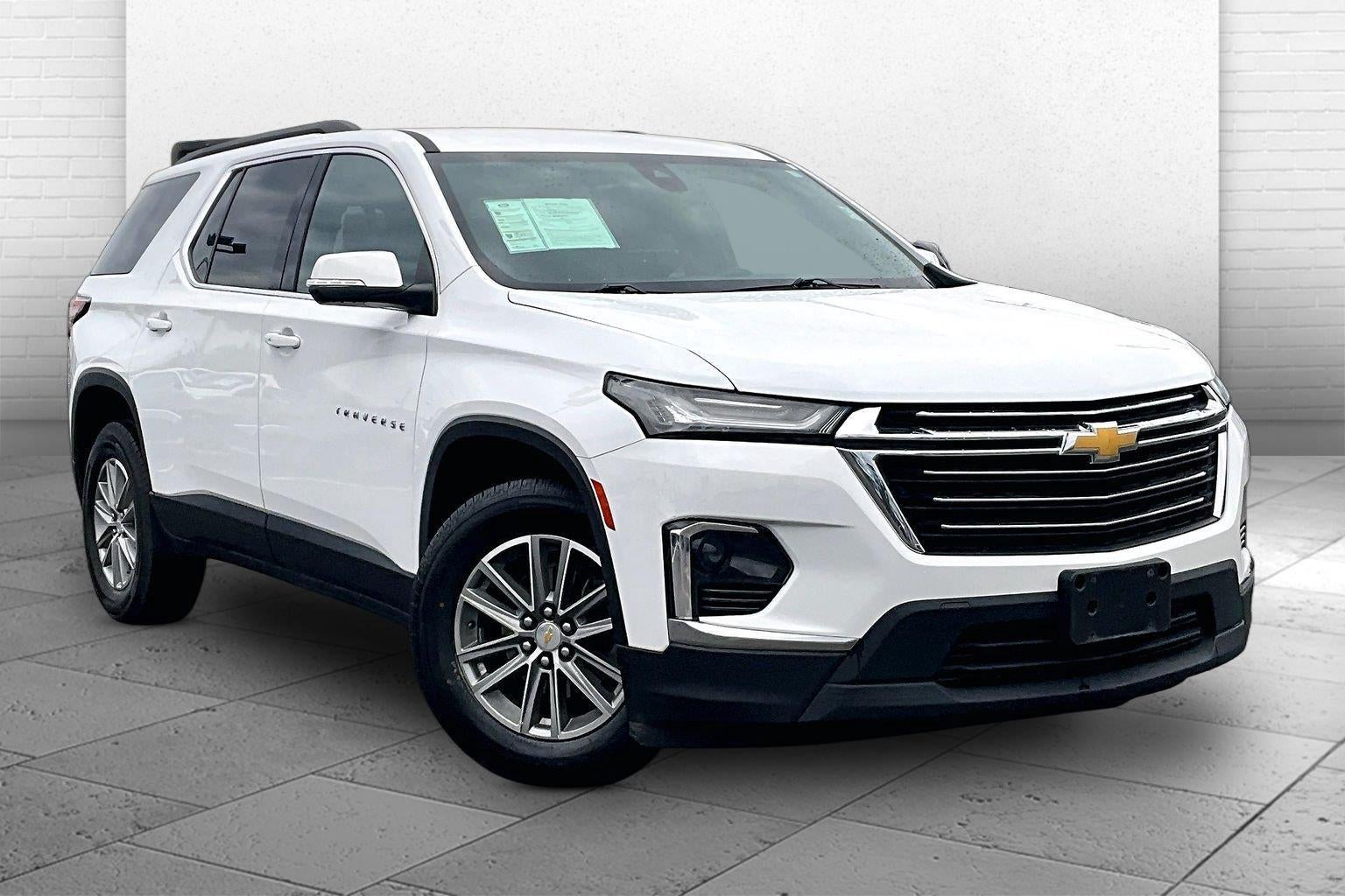 2023 Chevrolet Traverse LT Leather