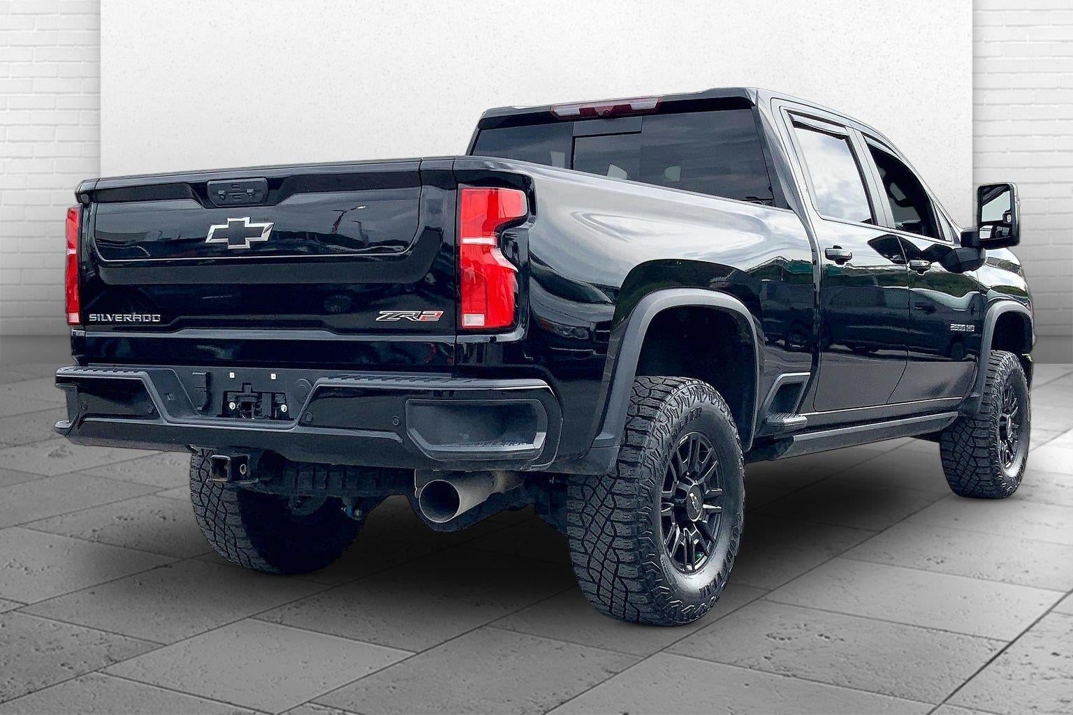 2025 Chevrolet Silverado 2500HD 4WD Crew Cab Standard Bed ZR2