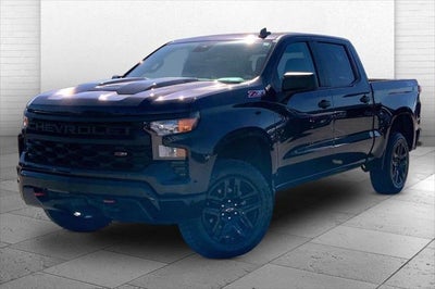 2024 Chevrolet Silverado 1500 4WD Crew Cab Short Bed Custom Trail Boss
