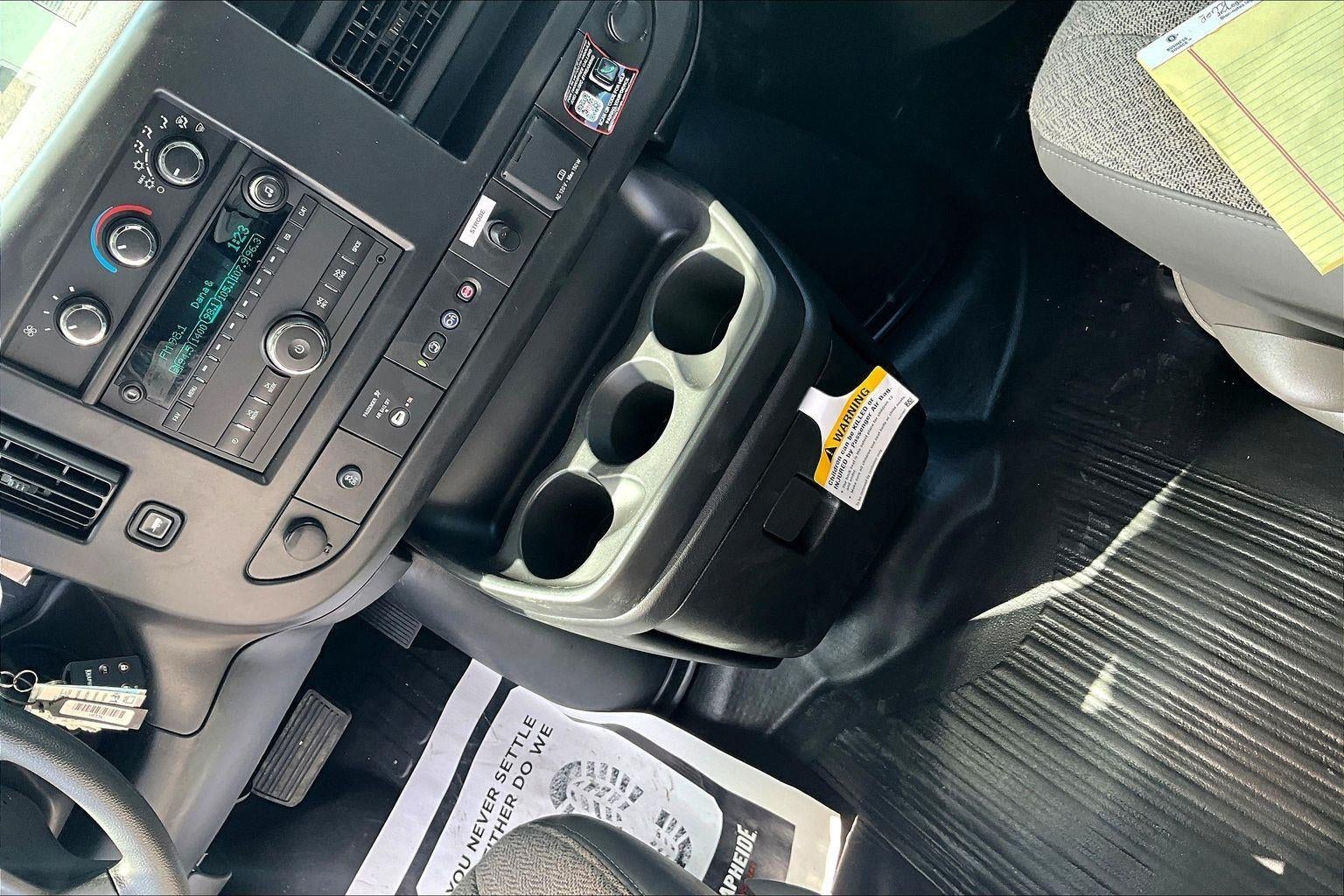 2026 GMC Savana Cutaway 3500 1WT