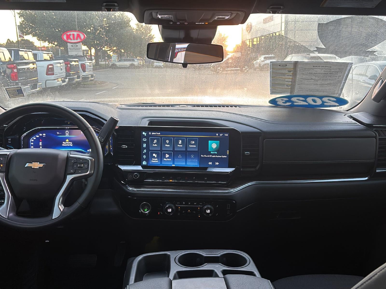 2024 Chevrolet Silverado 1500 LT