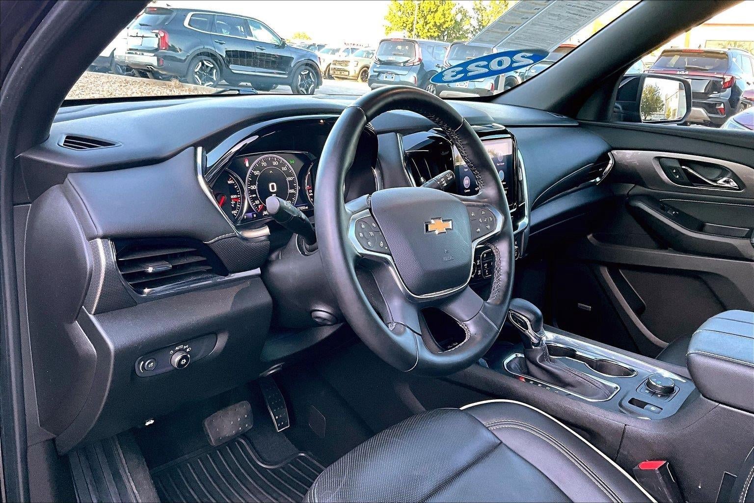 2023 Chevrolet Traverse Premier