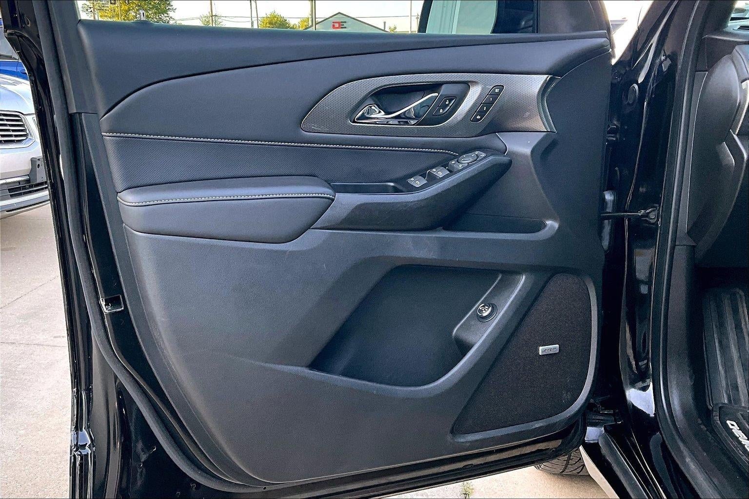 2023 Chevrolet Traverse Premier