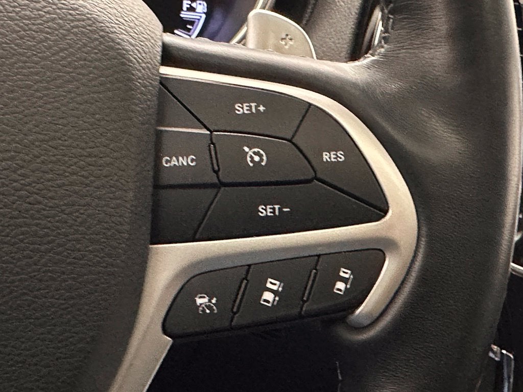 2021 Jeep Grand Cherokee Summit