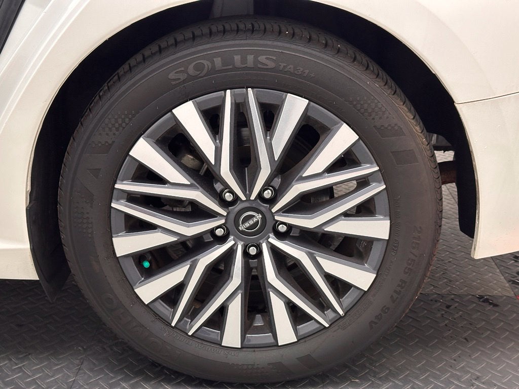 2025 Nissan Altima SV