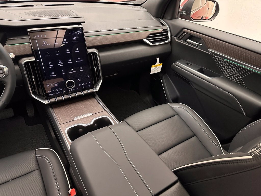 2027 GMC Acadia Denali